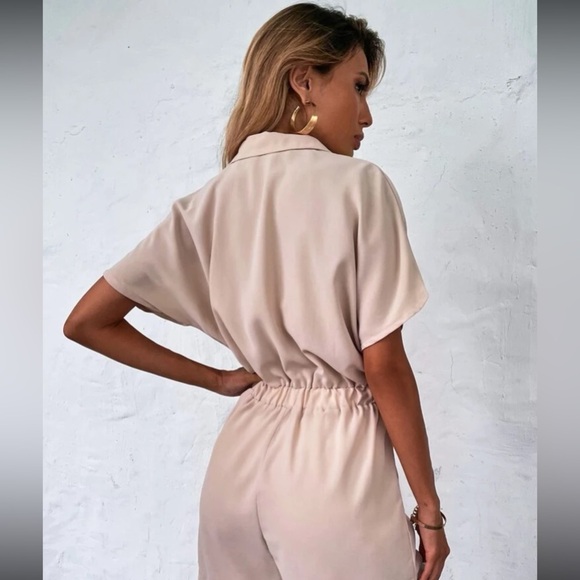 SHEIN Lapel Collar, Batwing Sleeve Summer Shorts Romper, Women’s Size Small - Picture 4 of 9